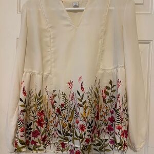Old Navy Cream Blouse